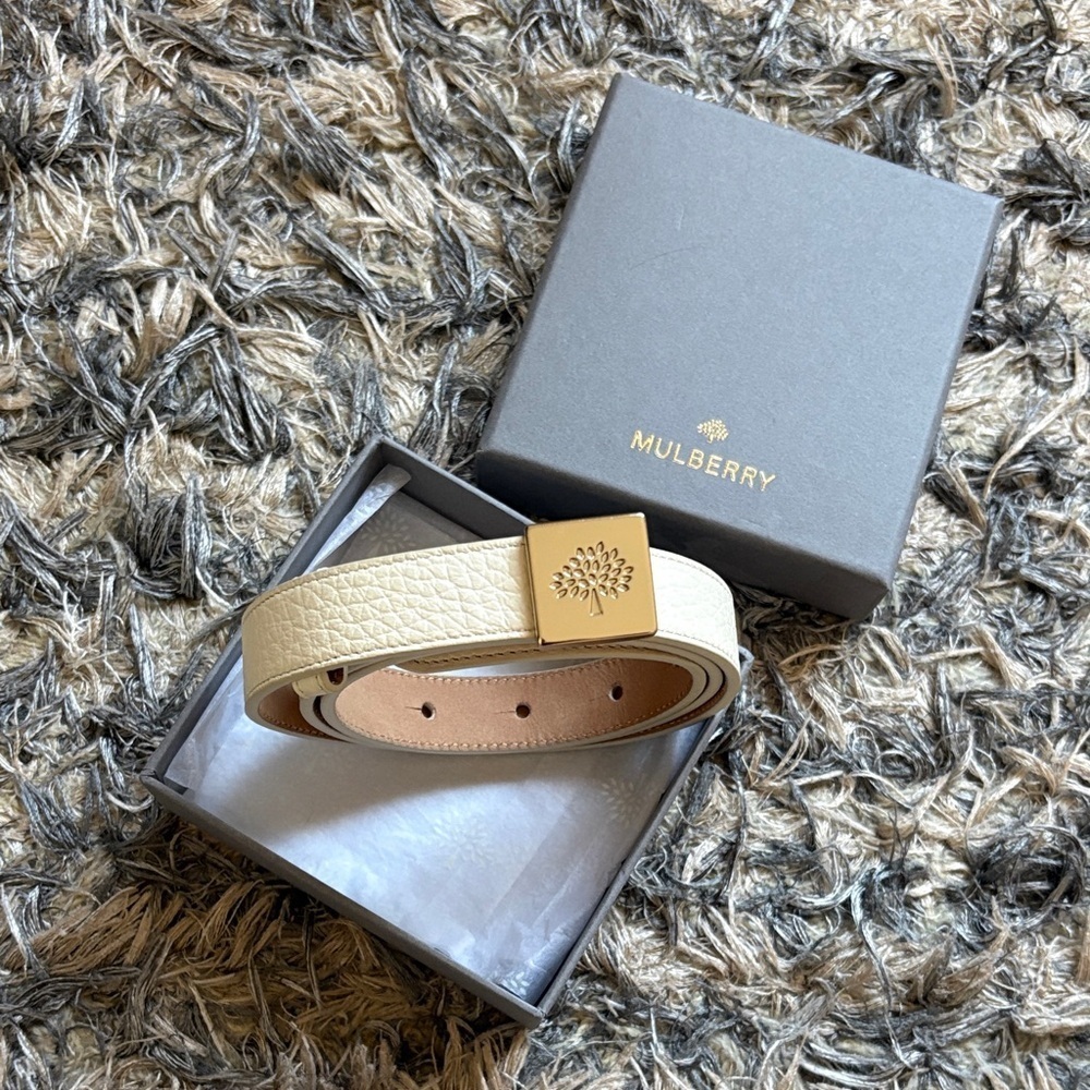 Mulberry Off-White Leather Belt with Gold Logo Buckle